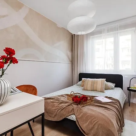 Apartman Hello Miedziany Bzowa Gdańsk